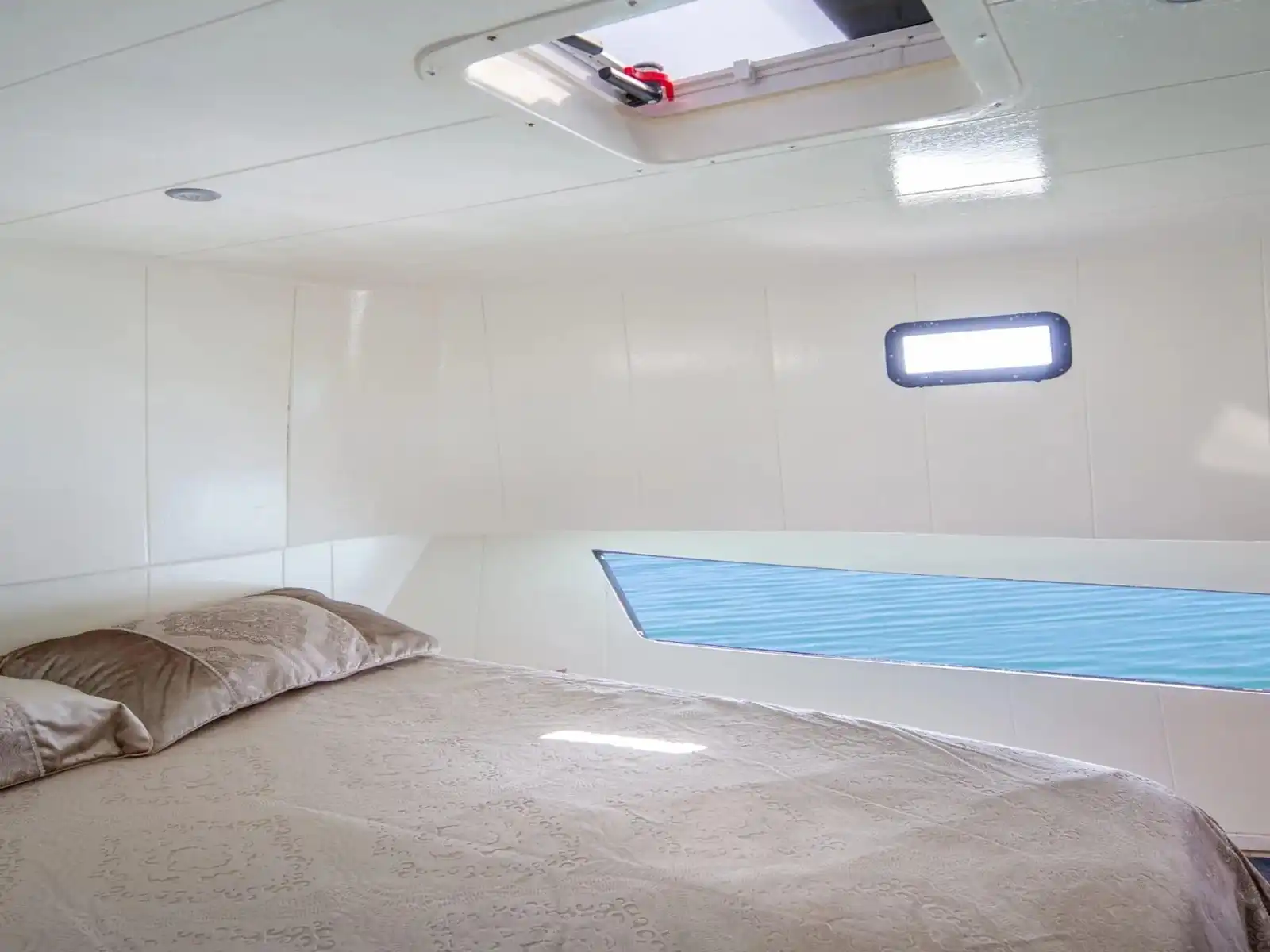 Antalya Kundu Yacht Charter 15m Custom Built 40